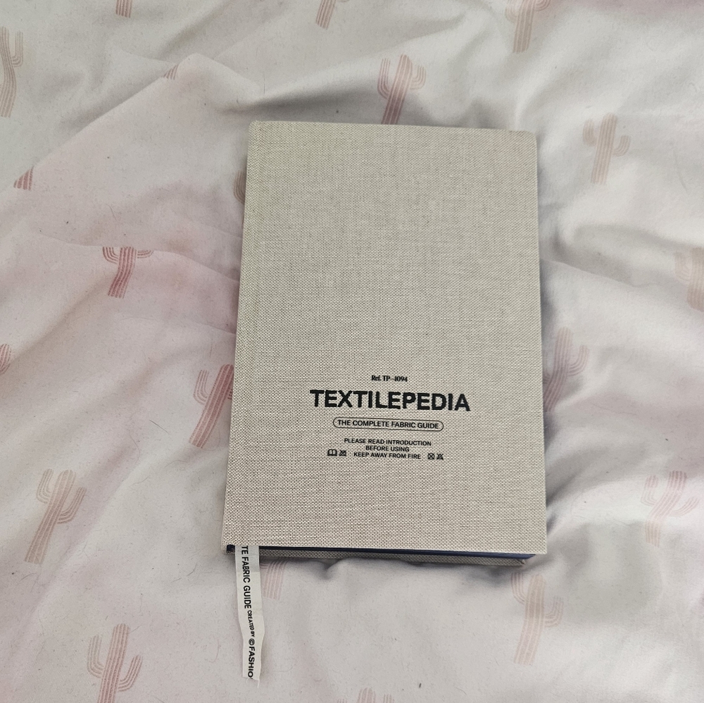 Textilepedia Book